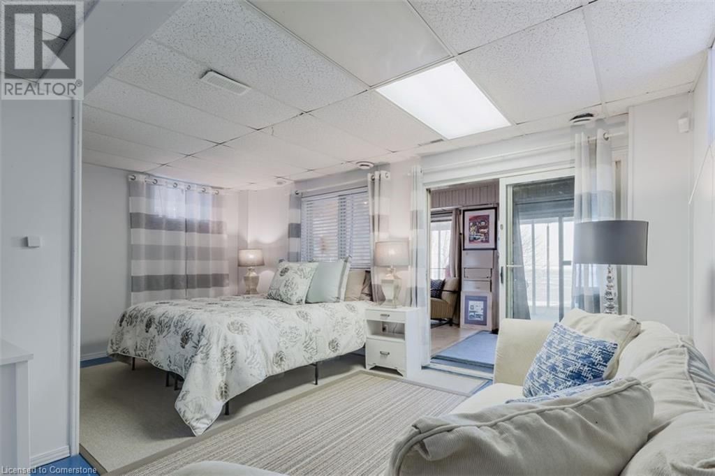 106 BROWN STREET Image 13