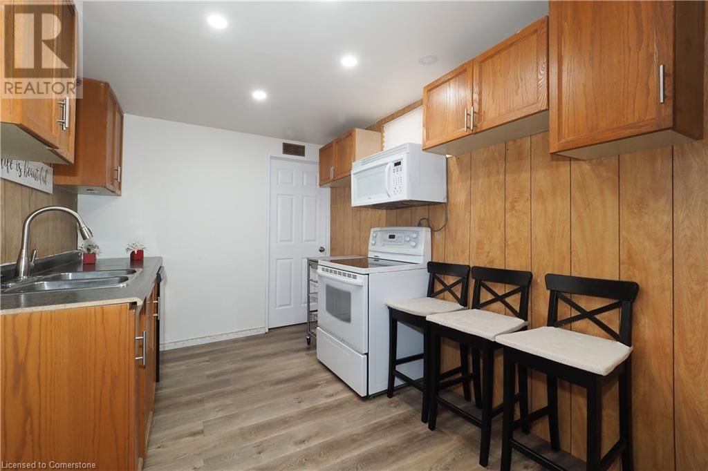 11 MCKAY STREET Image 38