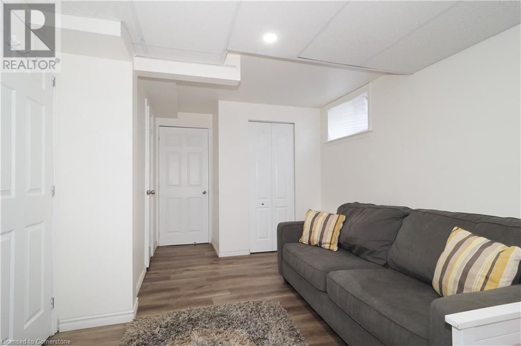 11 MCKAY STREET Image 46