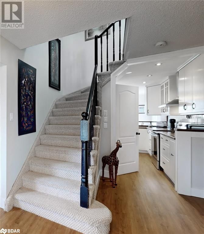 40 SHAKESPEARE CRESCENT Image 16
