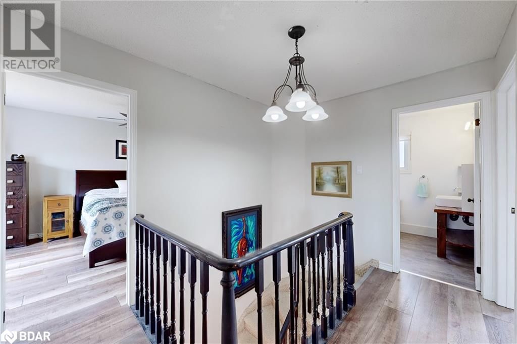 40 SHAKESPEARE CRESCENT Image 18