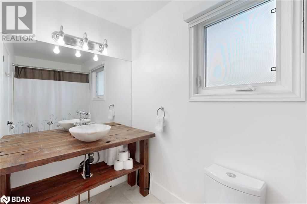 40 SHAKESPEARE CRESCENT Image 22