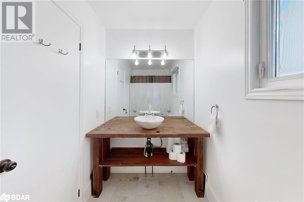 40 SHAKESPEARE CRESCENT Image 23