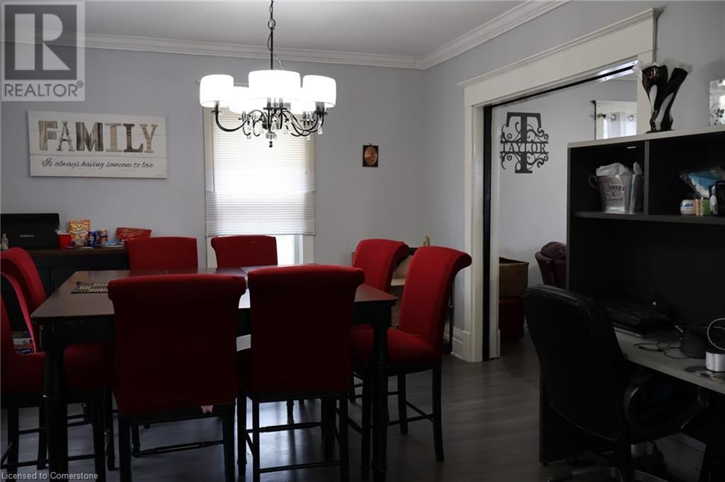 2313 ST ANNS ROAD Image 18