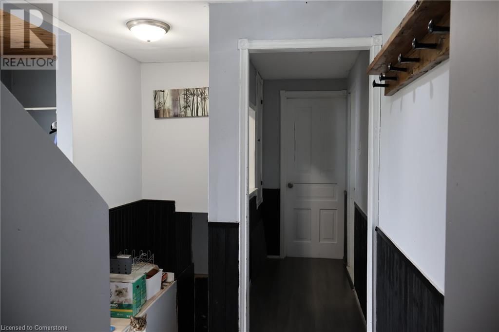 2313 ST ANNS ROAD Image 25