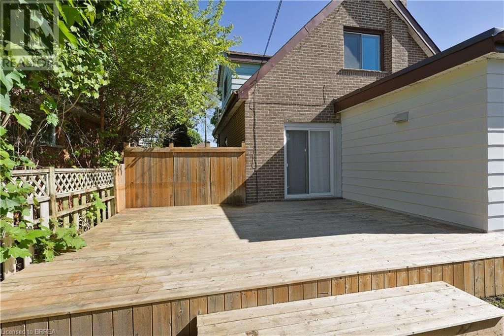311 SHERIDAN STREET Image 12