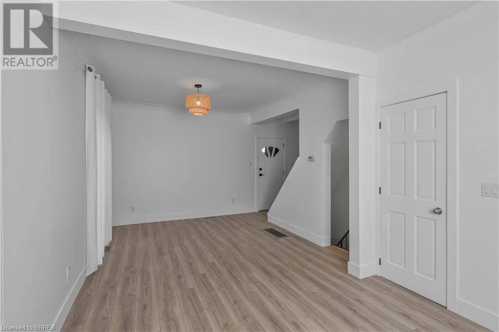 311 SHERIDAN STREET Image 23