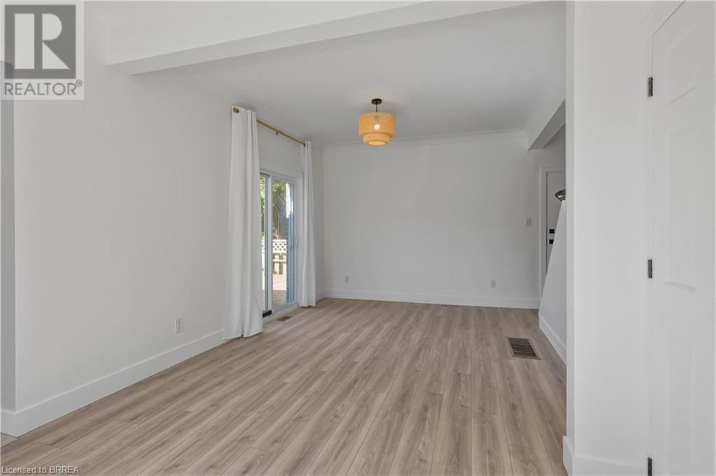 311 SHERIDAN STREET Image 24