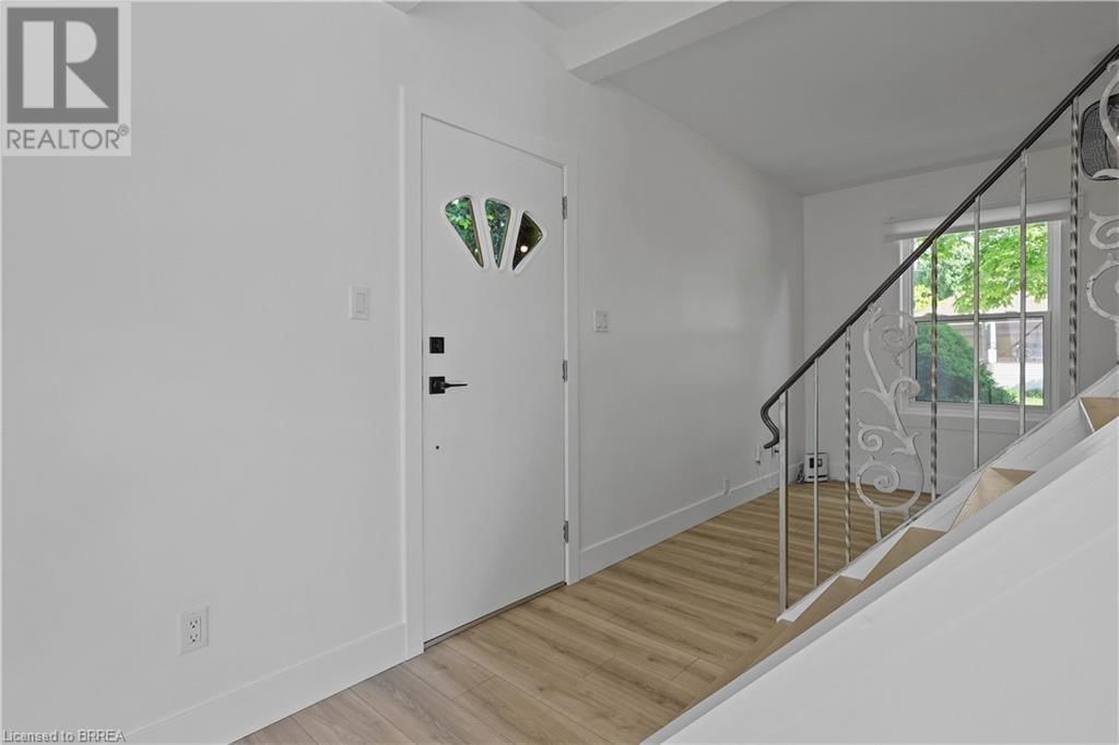 311 SHERIDAN STREET Image 26