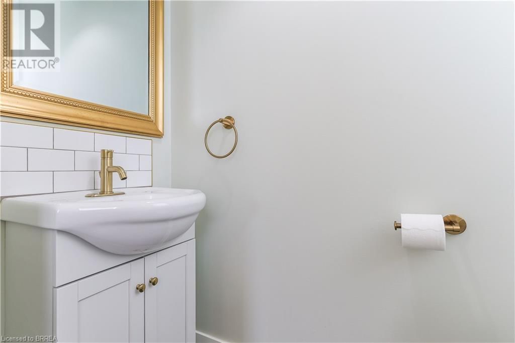 311 SHERIDAN STREET Image 31