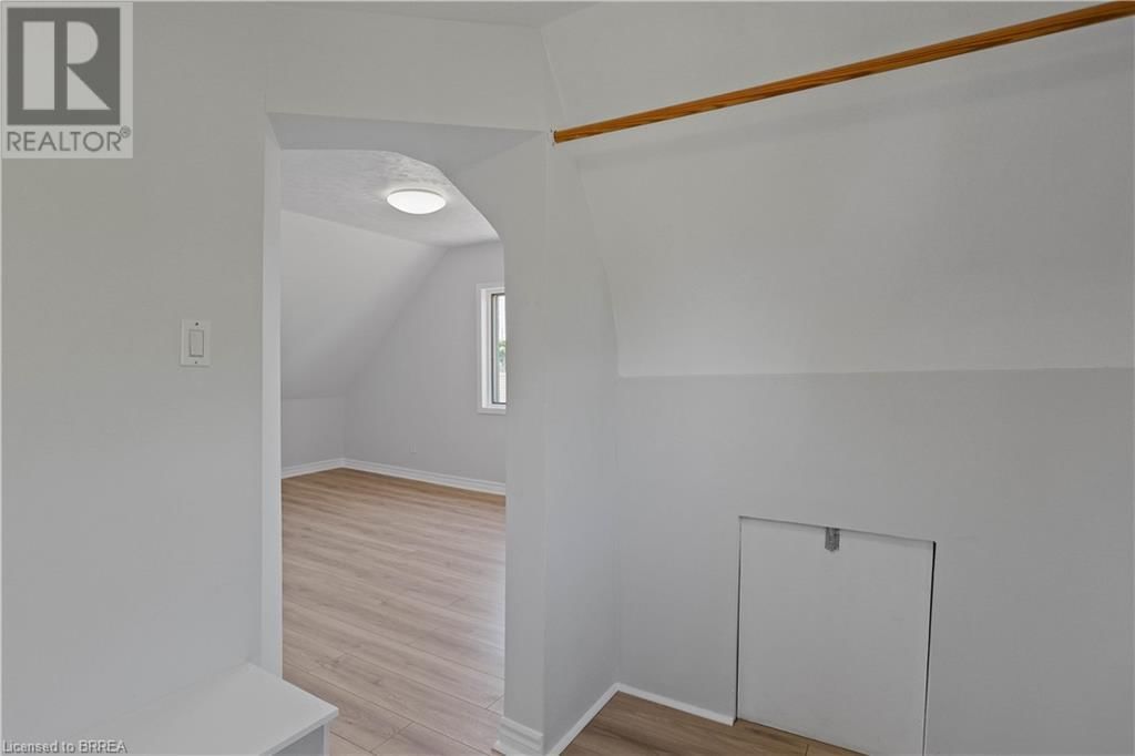 311 SHERIDAN STREET Image 36