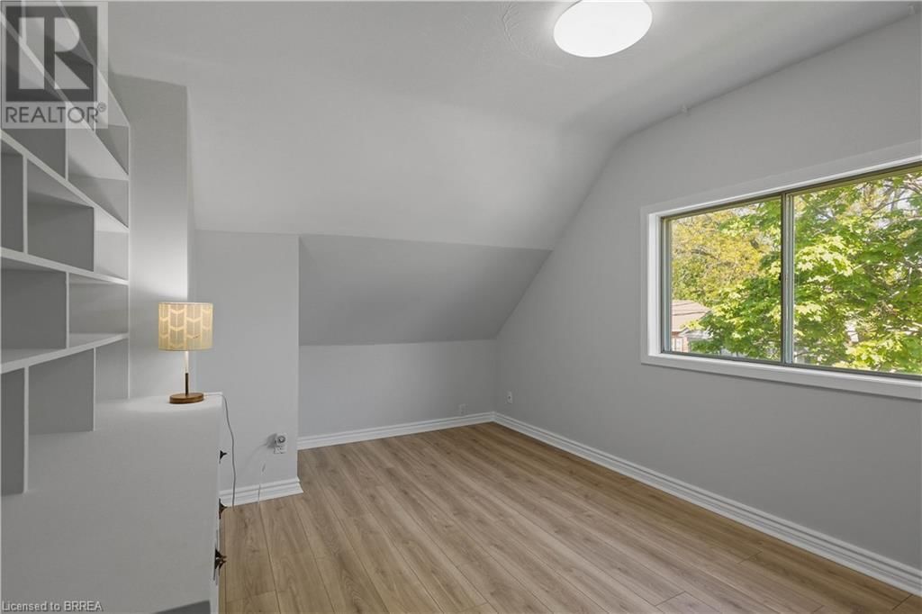 311 SHERIDAN STREET Image 38