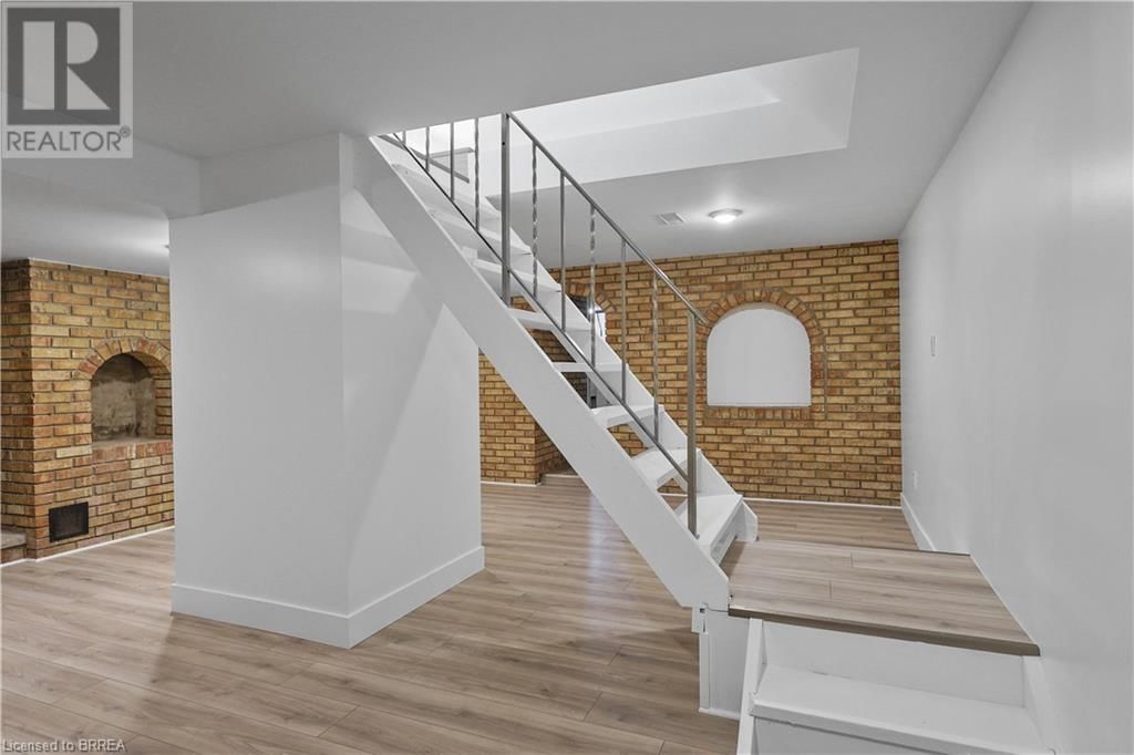 311 SHERIDAN STREET Image 42