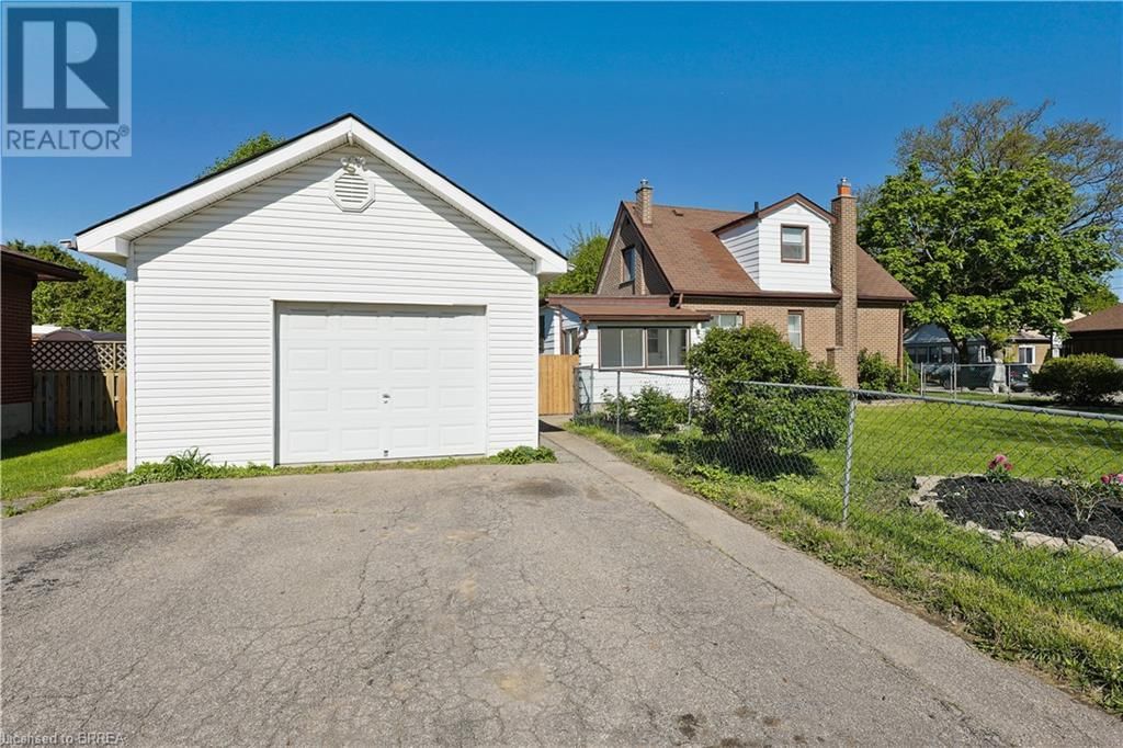 311 SHERIDAN STREET Image 7