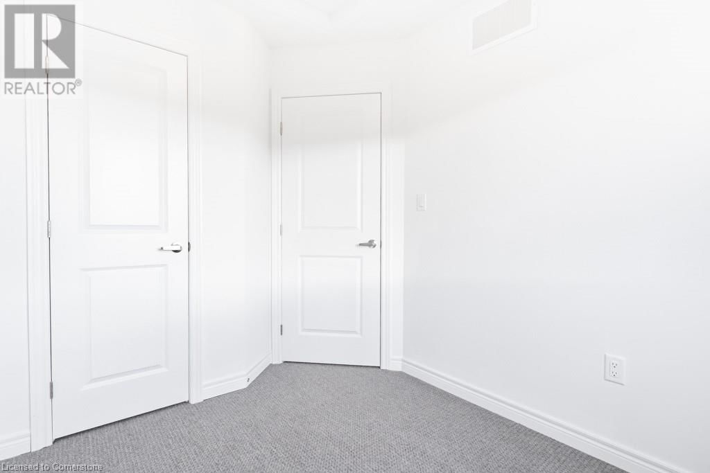 40 - 5000 CONNOR DRIVE Image 31