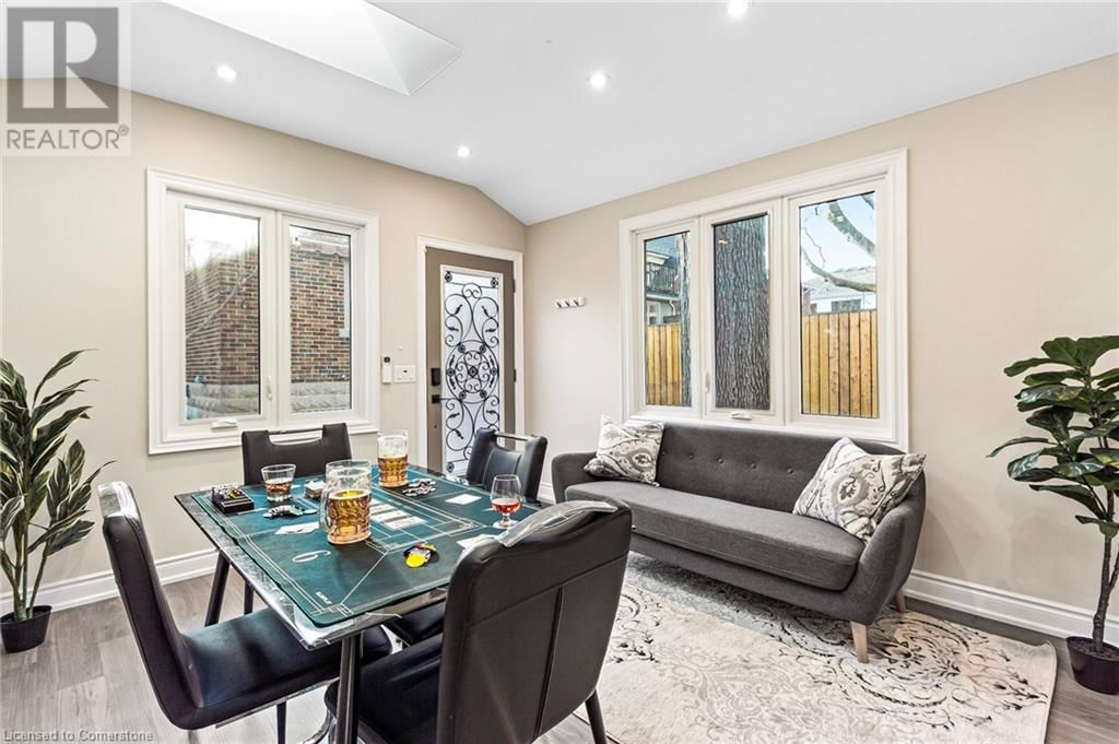 87 FALLINGBROOK ROAD Image 38