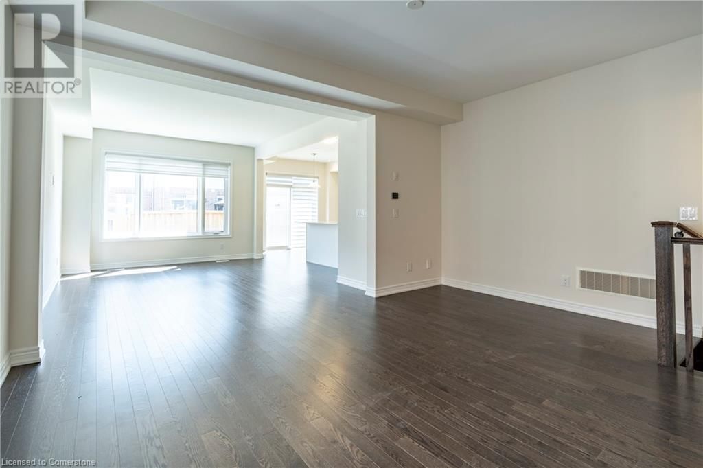 55 WILLIAM DUNLOP STREET Image 9