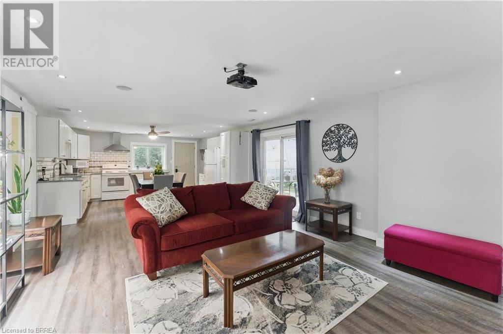 13 KING WILLIAM STREET Image 9