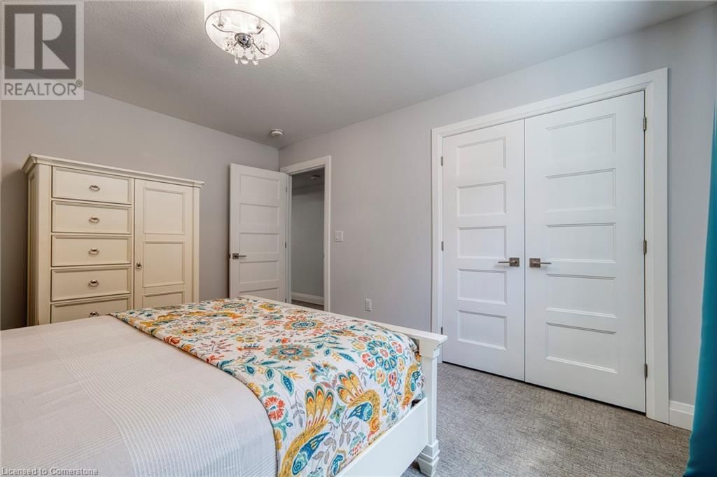 202 ORR STREET Image 35