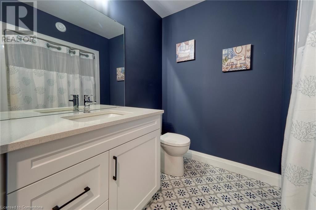 202 ORR STREET Image 36