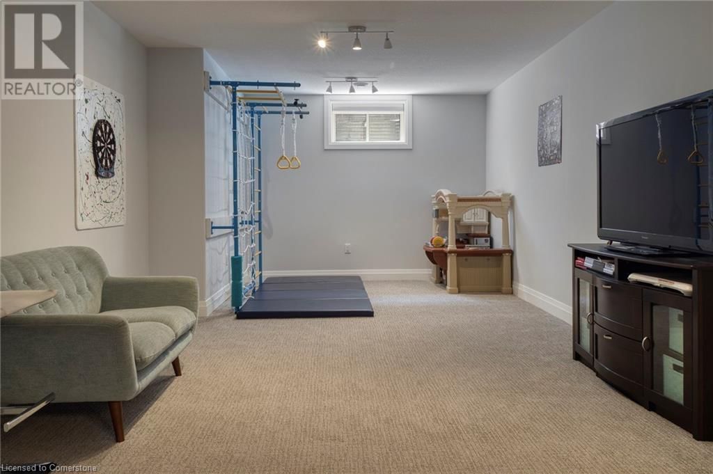 202 ORR STREET Image 37