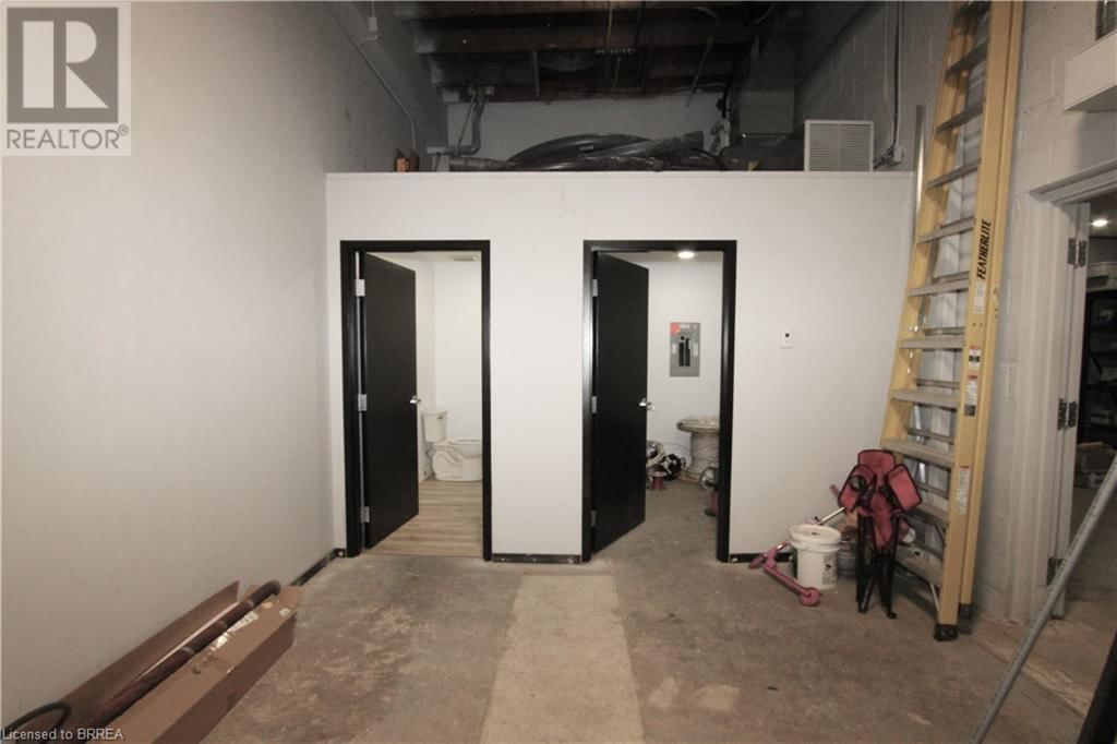 C - 142 WEST STREET Image 17