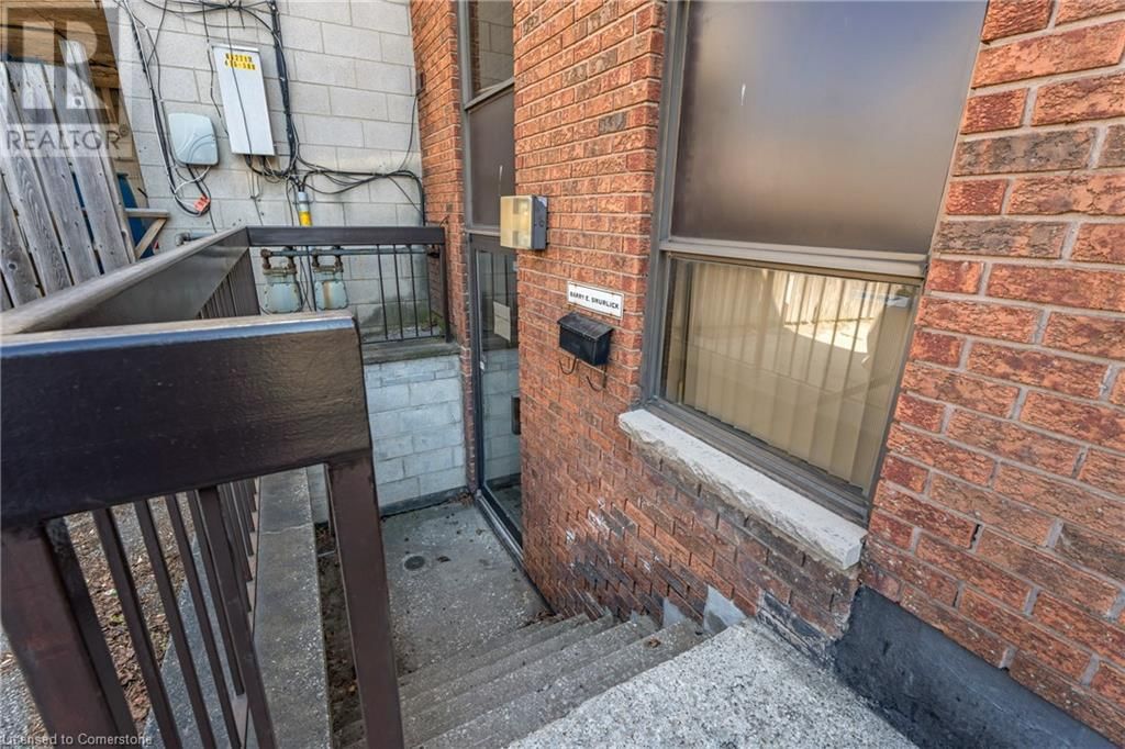 1219 MAIN STREET EAST Image 31
