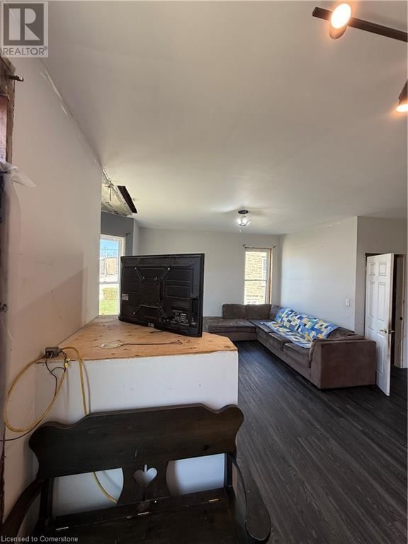 70 HURON STREET Image 6