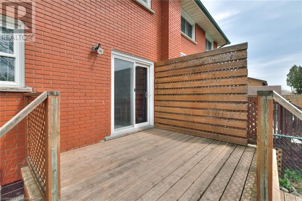 3 SHAFTSBURY DRIVE Image 33
