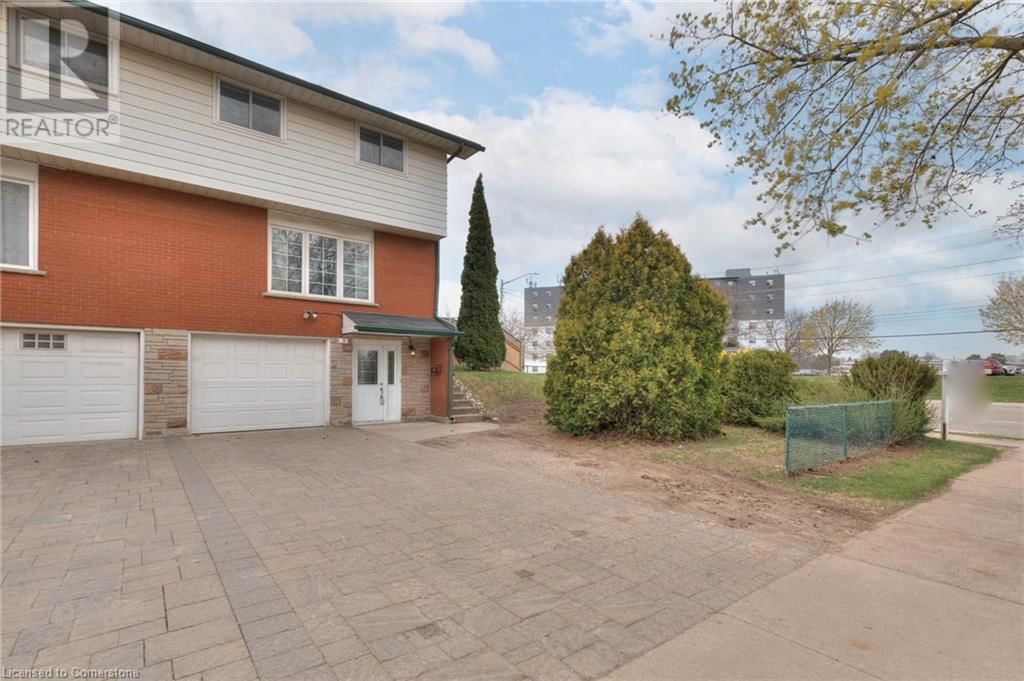 3 SHAFTSBURY DRIVE Image 6