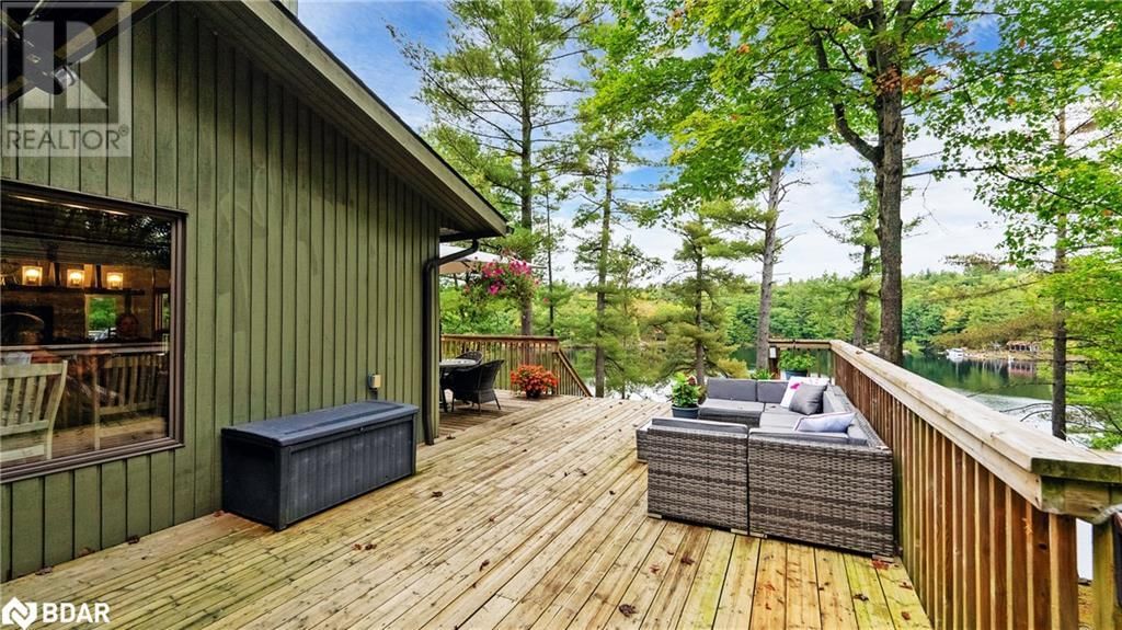 3413 FLAT RAPIDS LANE Image 32