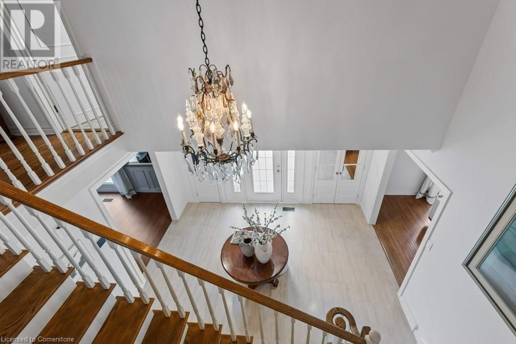 302 SHAKESPEARE DRIVE Image 19