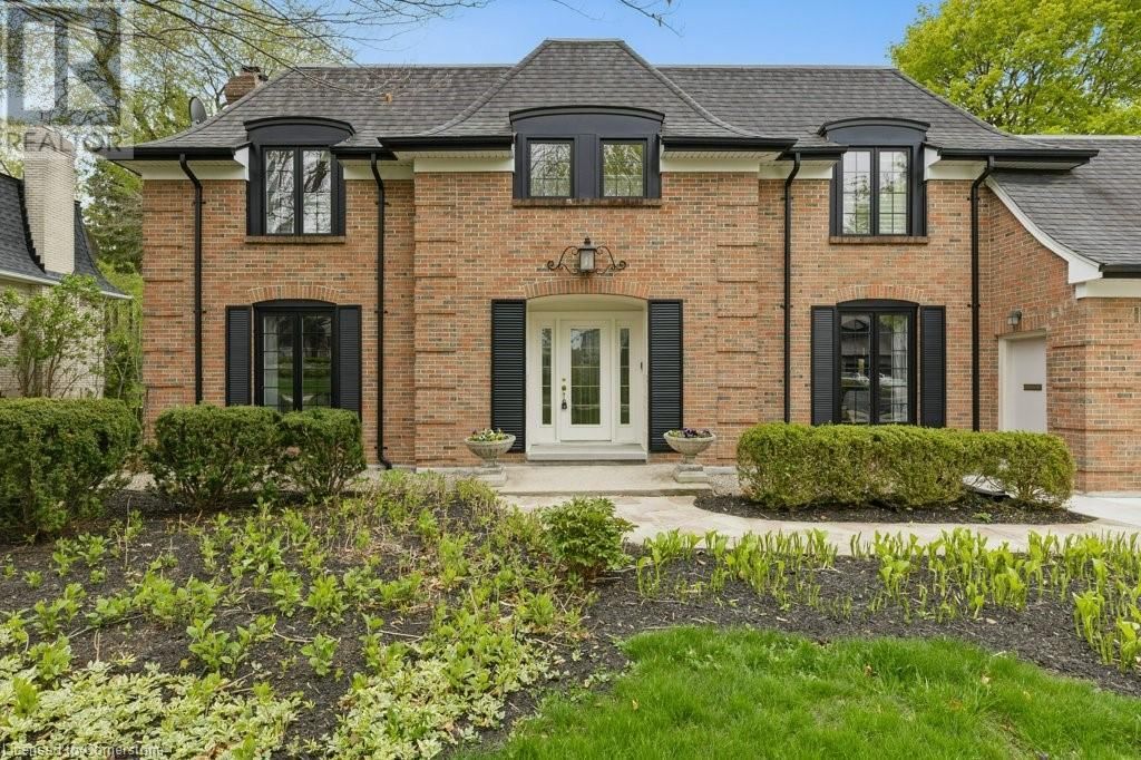 302 SHAKESPEARE DRIVE Image 2