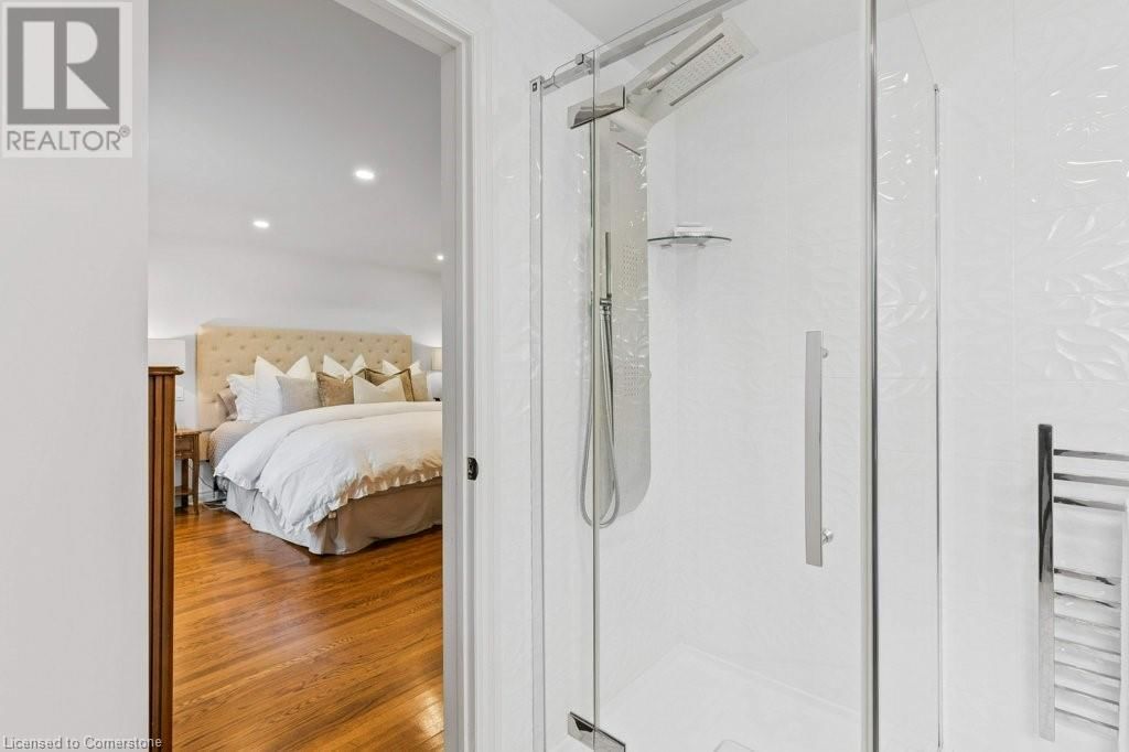 302 SHAKESPEARE DRIVE Image 23
