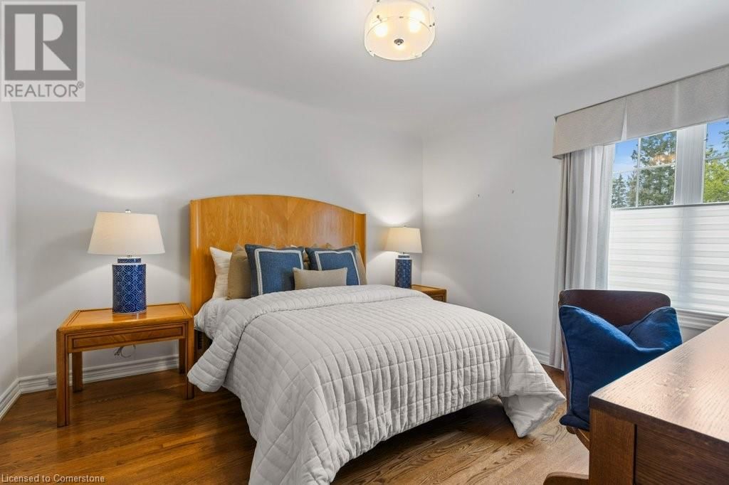 302 SHAKESPEARE DRIVE Image 27