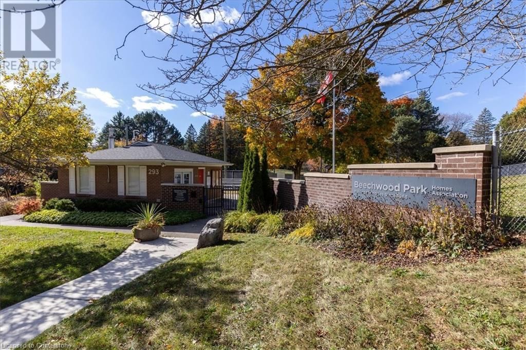 302 SHAKESPEARE DRIVE Image 44