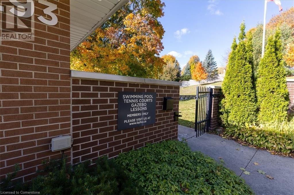 302 SHAKESPEARE DRIVE Image 46