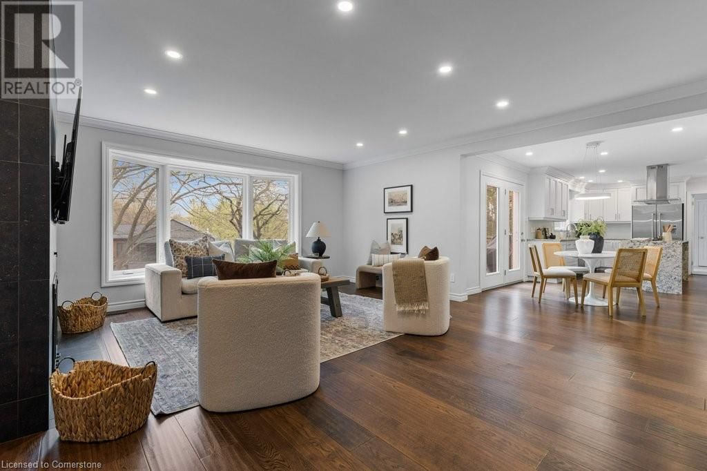 302 SHAKESPEARE DRIVE Image 8
