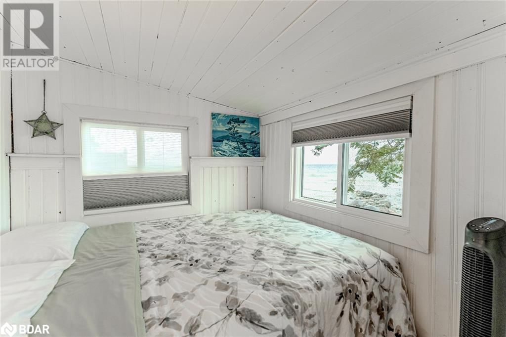315 CEDAR AVENUE Image 17