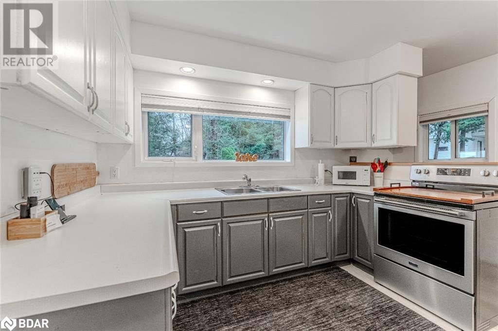 315 CEDAR AVENUE Image 5