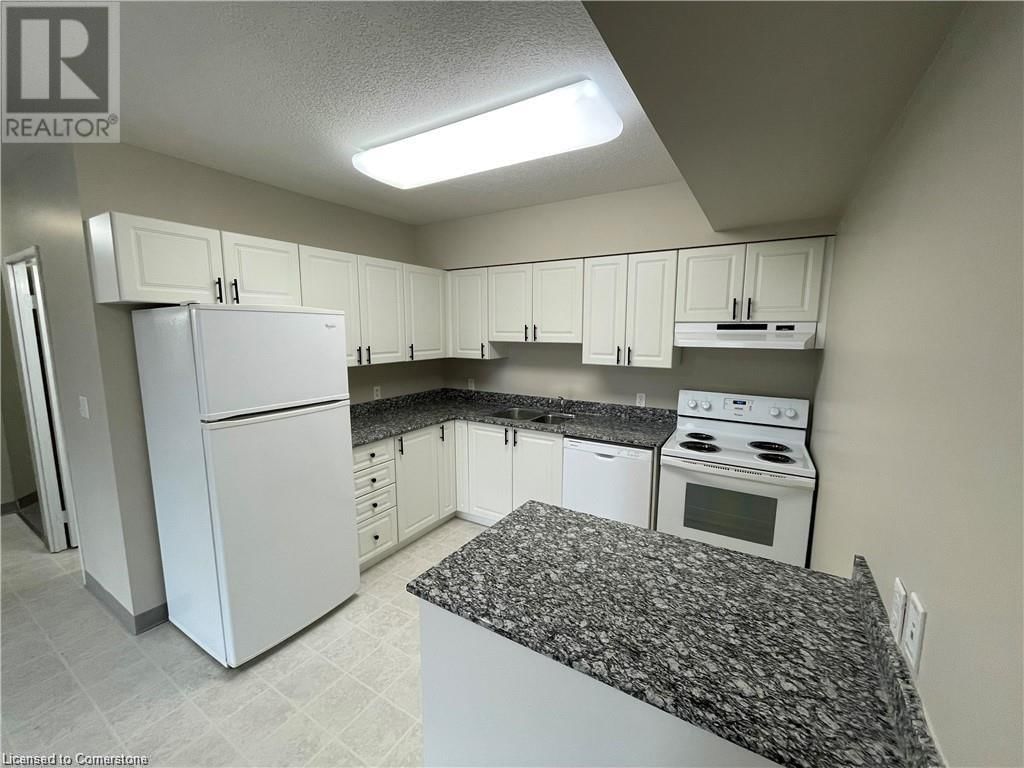 818 - 239 AUBURN DRIVE Image 5