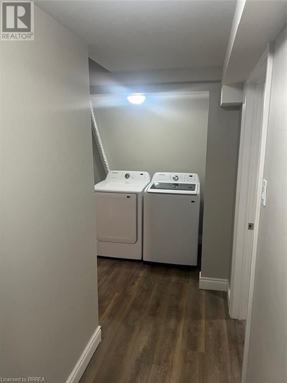 54 DEBBY CRESCENT Image 21