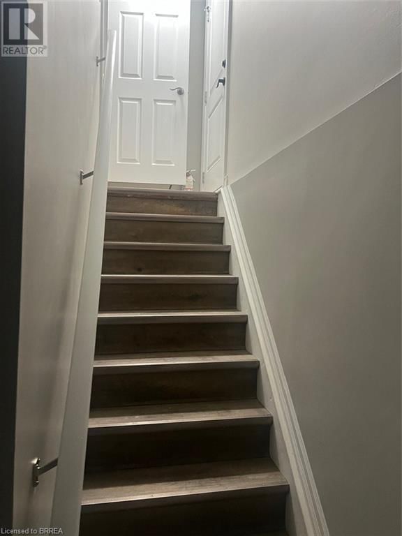 54 DEBBY CRESCENT Image 22