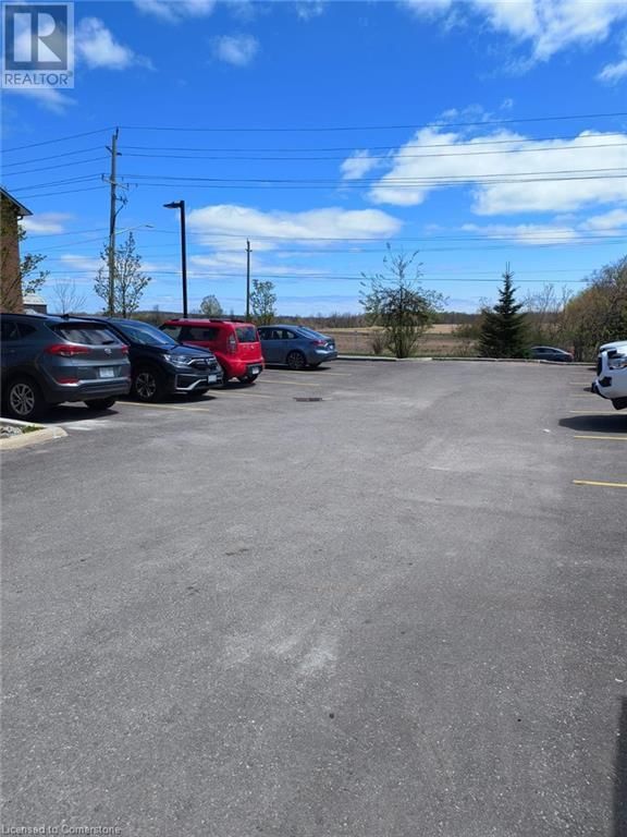 15 - 242 PENETANGUISHENE ROAD Image 7