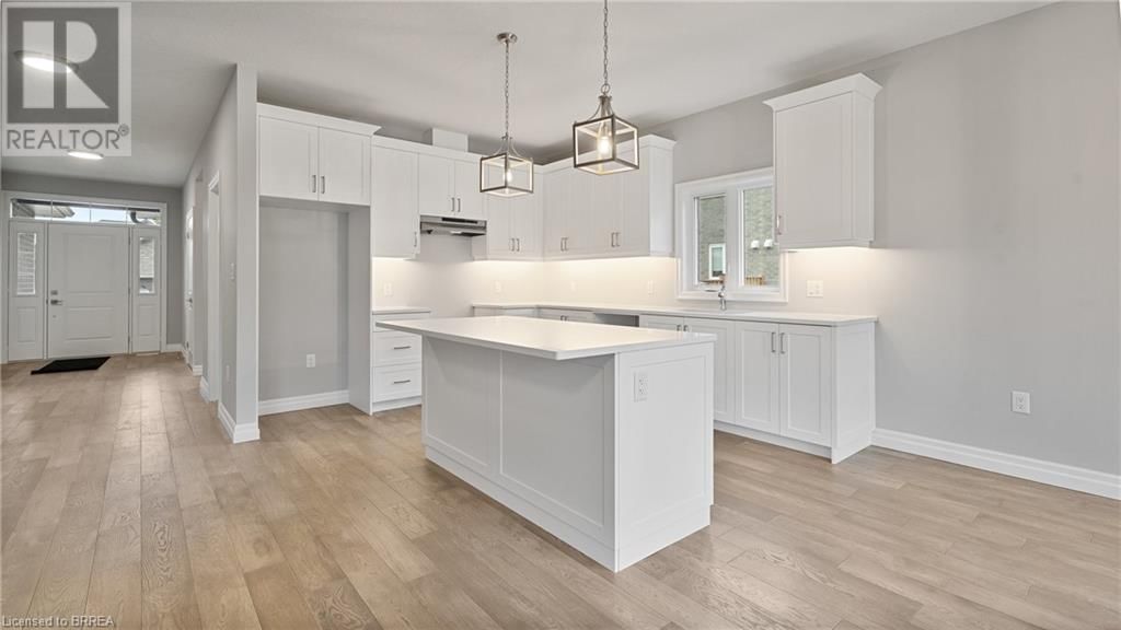 45 VANROOY TRAIL Image 13