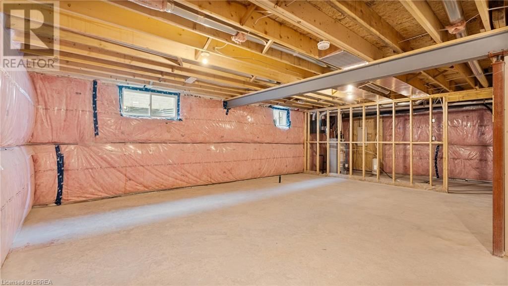 45 VANROOY TRAIL Image 26