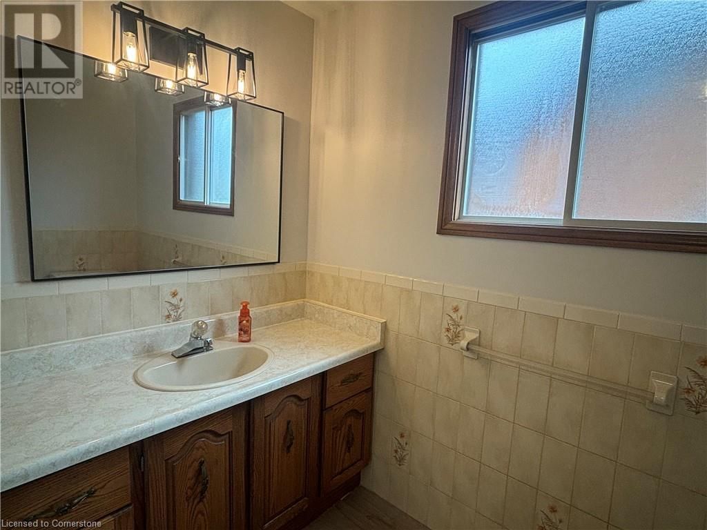 19 PAVAROTTI COURT Image 16