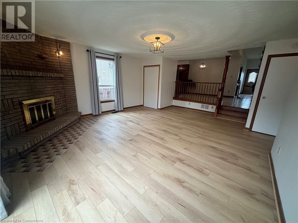 19 PAVAROTTI COURT Image 7