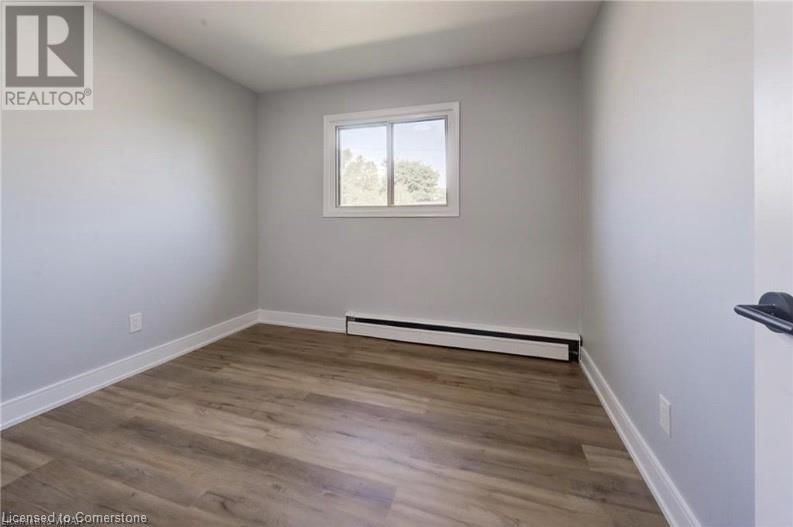 9 - 203 MAUSSER AVENUE Image 11
