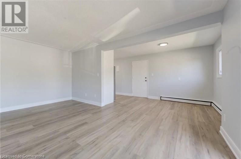 9 - 203 MAUSSER AVENUE Image 7